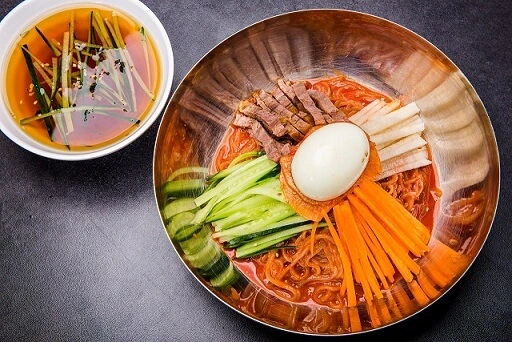 烤尚宫韩式自助餐厅加盟优势