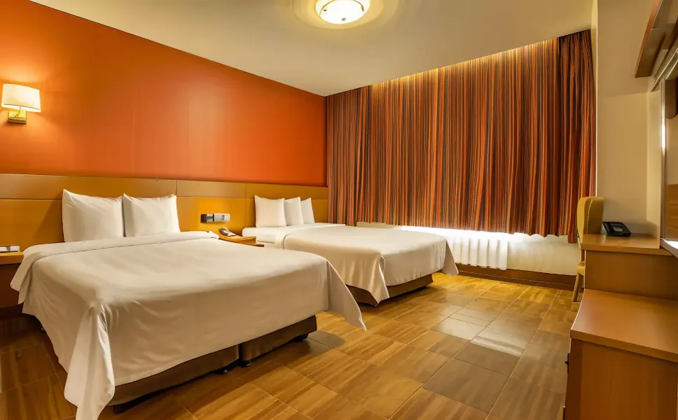 加盟维也纳酒店一年利润多少，开宾馆亏钱的几率大吗